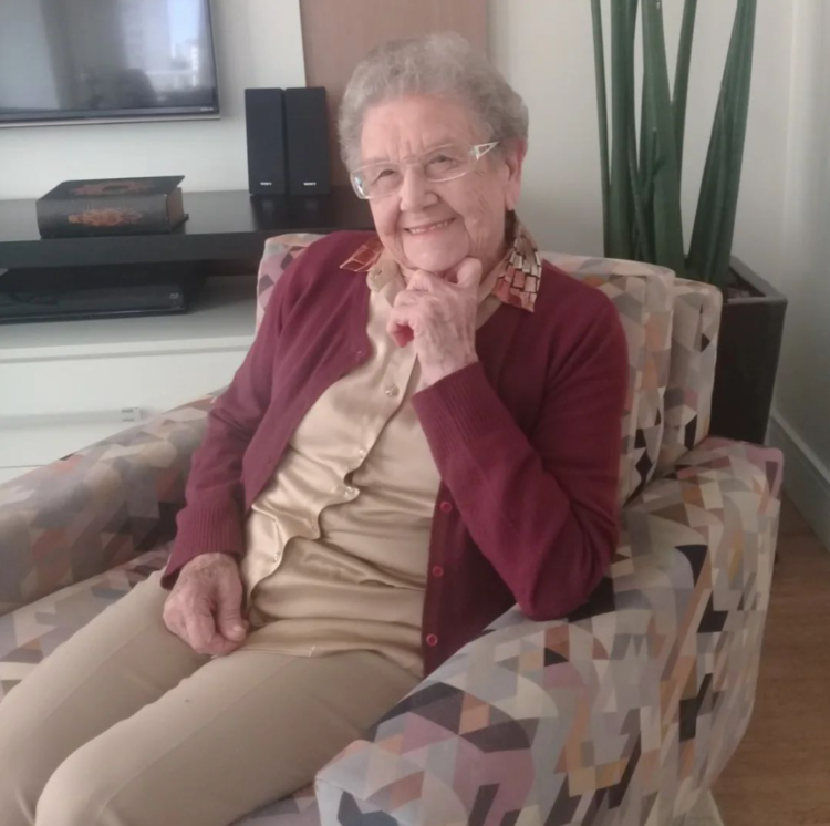 Palmirinha foi vítima de violência doméstica: “Apanhava muito”