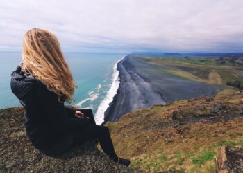 Eu vivi: Minha mãe quase me matou quando revelei o abuso do meu pai