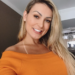 Andressa Urach faz vídeo íntimo com mulher; filho foi o câmera