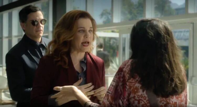 Helena e Ísis em Elas por Elas