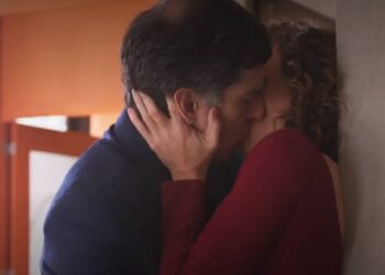 Jonas e Adriana em Elas por Elas