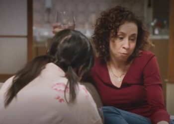 Adriana e Carol em Elas por Elas