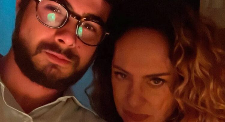 Hélio e Agatha em Terra e Paixão