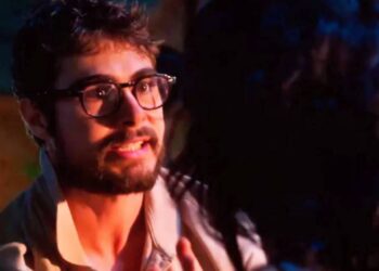 Hélio e Petra em Terra e Paixão