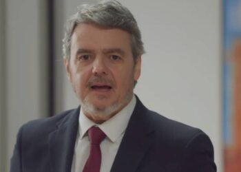 Roberto em Elas por Elas