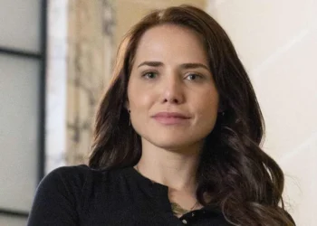 Quem Ama Cuida: Adriana descobre que laudo pode ter sido fraudado